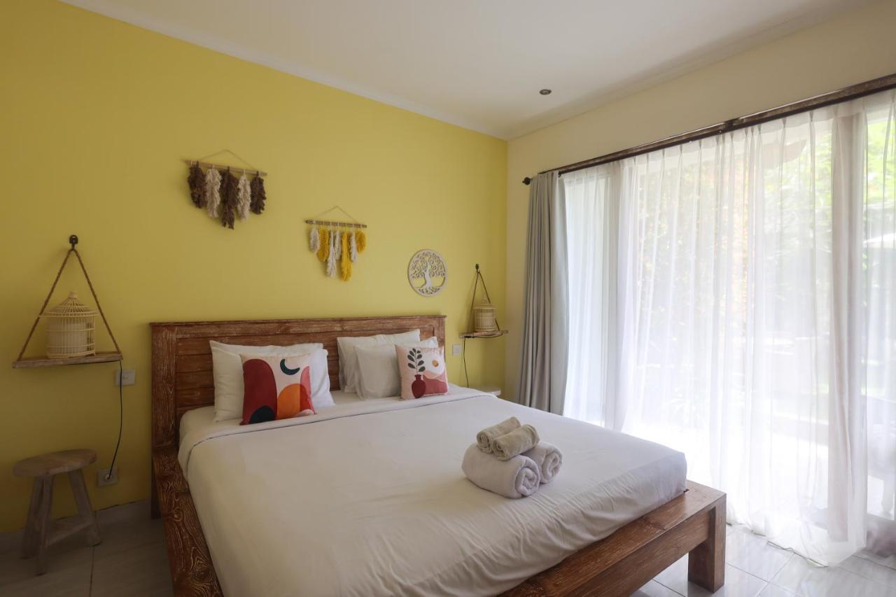 The Spare Room Bali Canggu Exteriör bild
